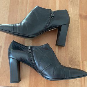 Bally Women's Black Block Heel Zip Up Boots Size 10